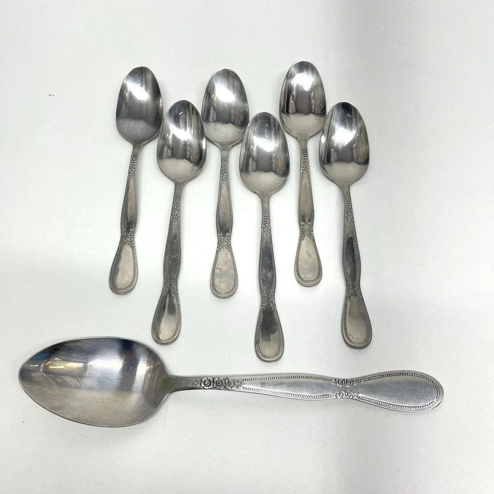 Vintage Northland Stainless Korea Colonial Boutique 6 Teaspoons & Serving Spoon
